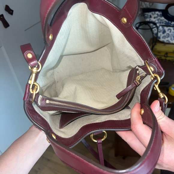 Tory Burch Miller Bucket Bag Deep Burgundy Rare Color Shoulder Bag Purse - Picture 11 of 17